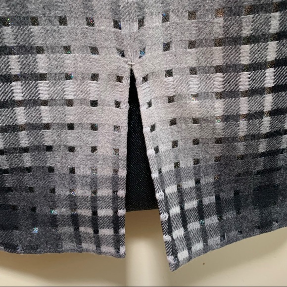 Marco de Vincenzo -- Gray Plaid Virgin Wool Over Metallic Lined Sheath Dress - Picture 6 of 15